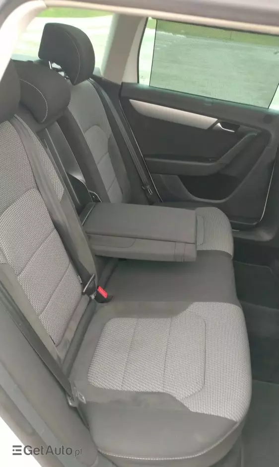 VOLKSWAGEN Passat Alltrack 