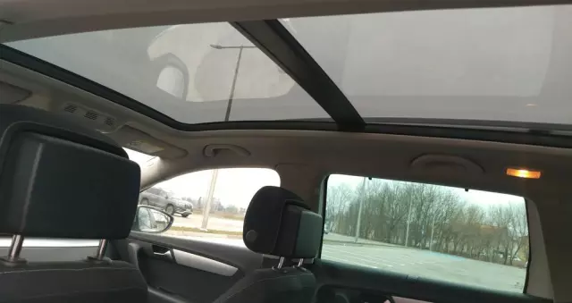 VOLKSWAGEN Passat Alltrack 