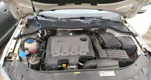 VOLKSWAGEN Passat Alltrack 