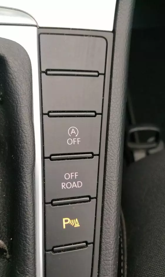 VOLKSWAGEN Passat Alltrack 