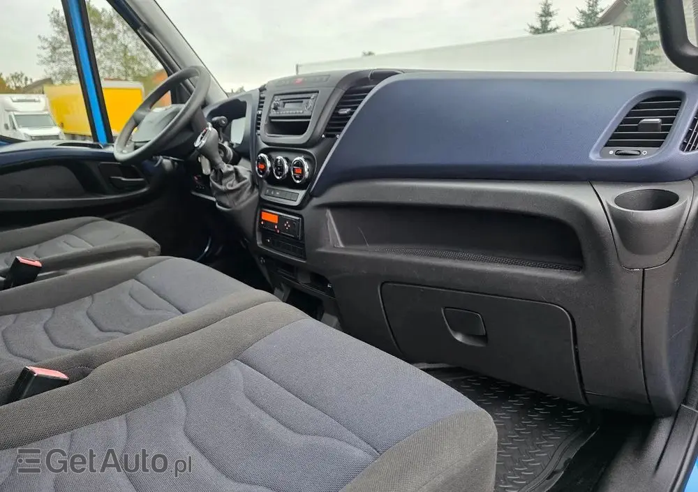 IVECO 70C18 Hi-Matic Pomoc drogowa Pneumatyka 