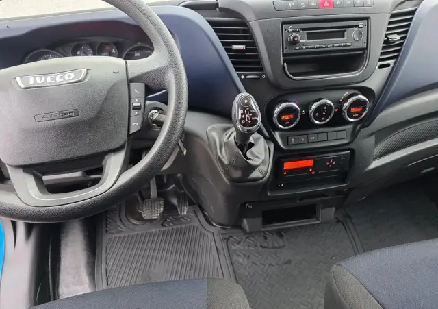 IVECO 70C18 Hi-Matic Pomoc drogowa Pneumatyka 