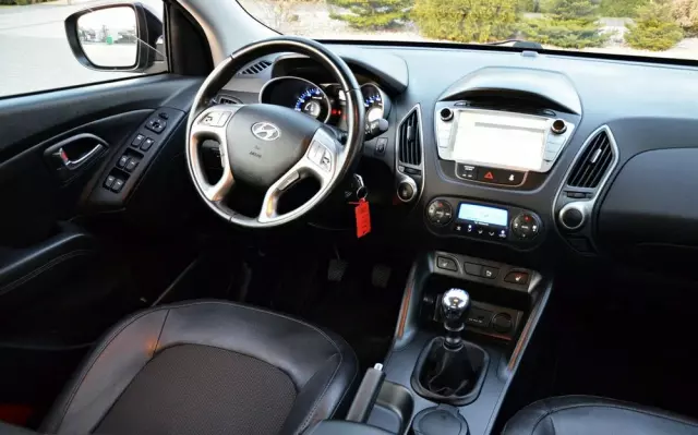 HYUNDAI Ix35 