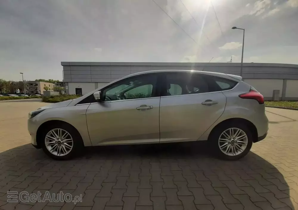FORD Focus 1.0 EcoBoost Connected