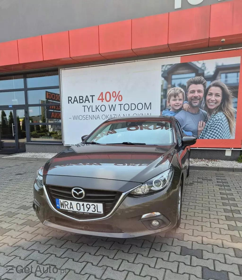 MAZDA 3 