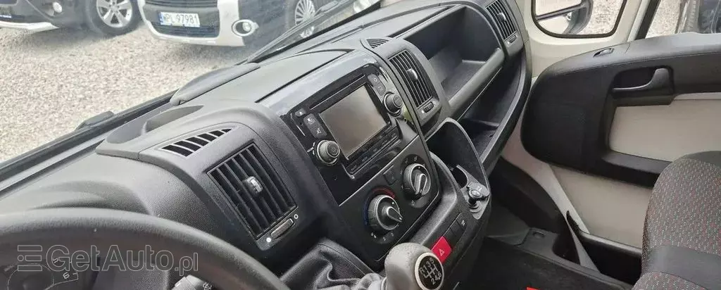 PEUGEOT Boxer 