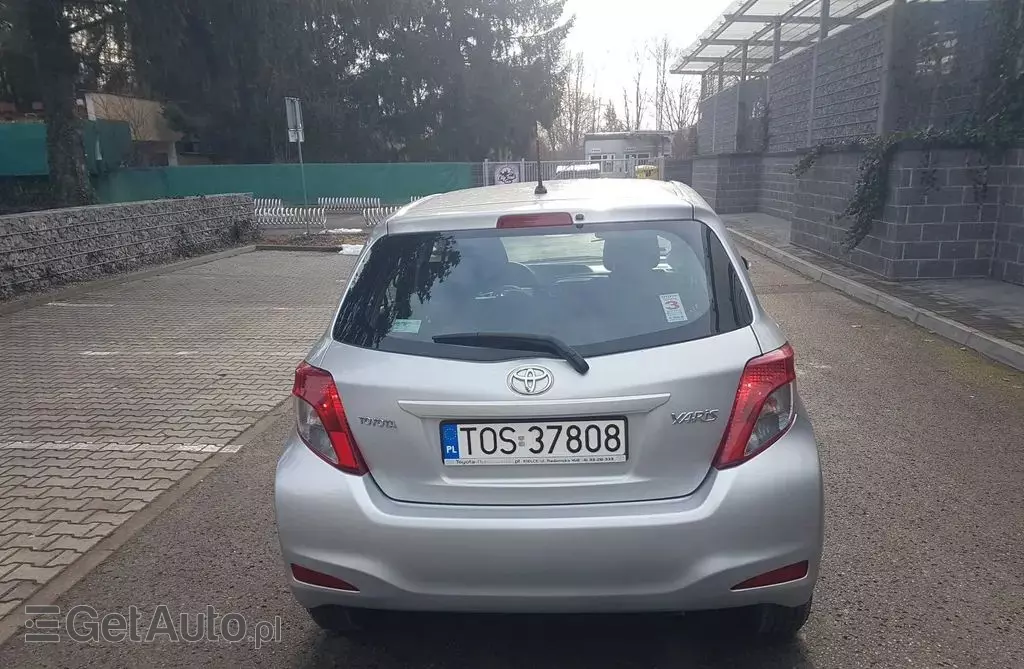 TOYOTA Yaris 