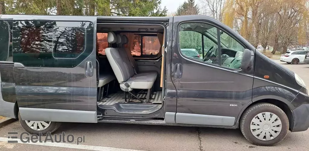 OPEL Vivaro 