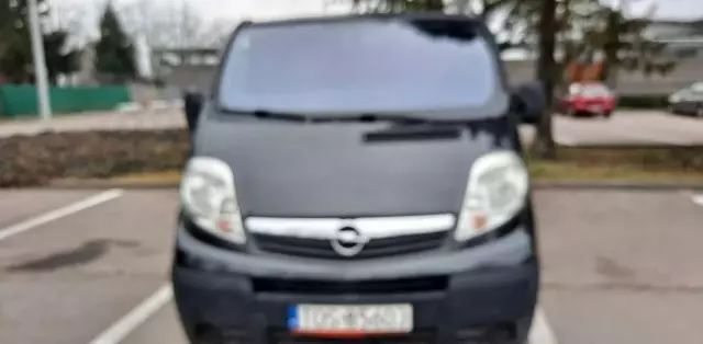 OPEL Vivaro 