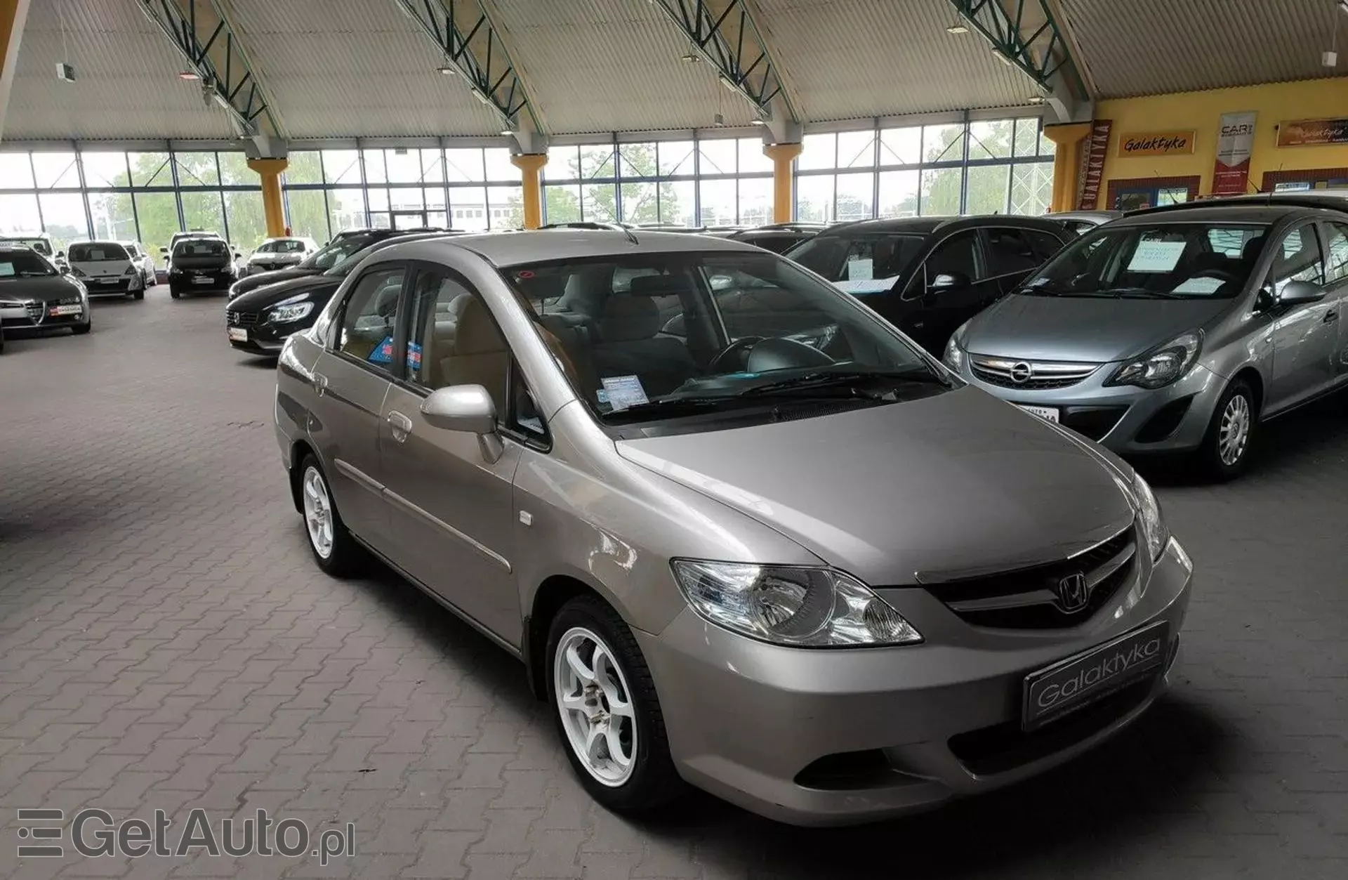 HONDA City 