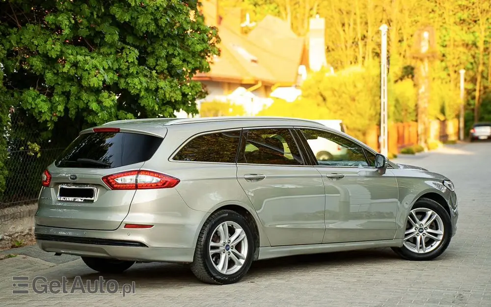 FORD Mondeo 2.0 TDCi STart-Stopp Titanium