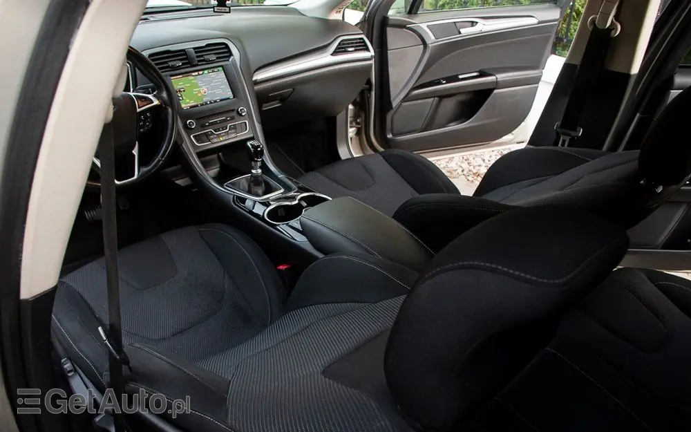 FORD Mondeo 2.0 TDCi STart-Stopp Titanium