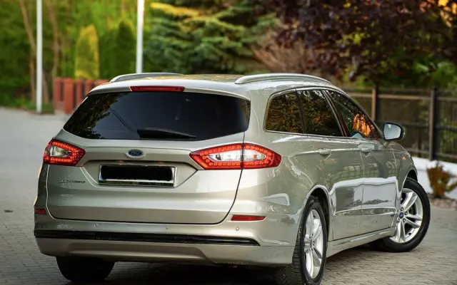 FORD Mondeo 2.0 TDCi STart-Stopp Titanium