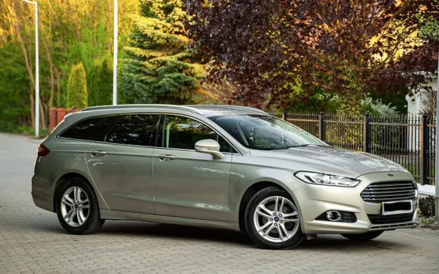 FORD Mondeo 2.0 TDCi STart-Stopp Titanium