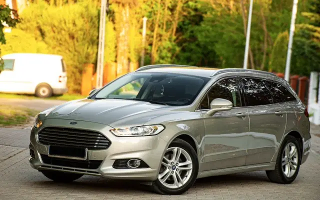 FORD Mondeo 2.0 TDCi STart-Stopp Titanium