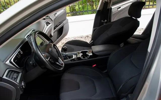 FORD Mondeo 2.0 TDCi STart-Stopp Titanium