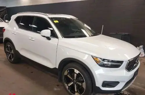 VOLVO Xc 40 