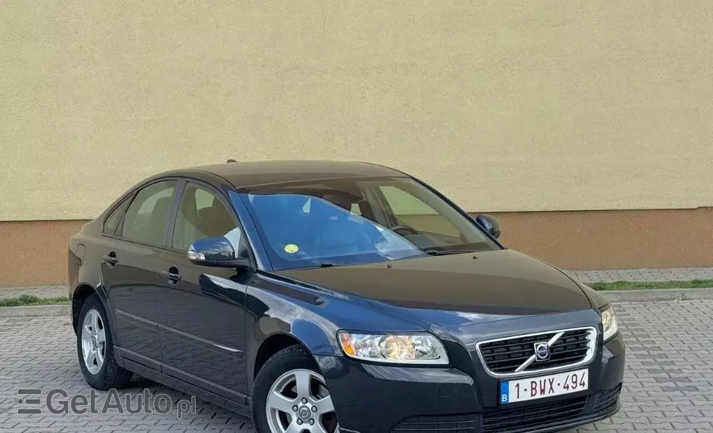VOLVO S40 