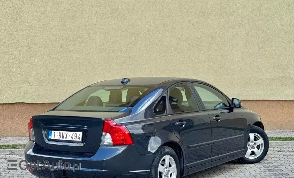 VOLVO S40 