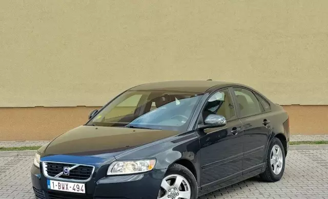 VOLVO S40 