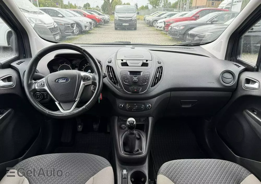 FORD Tourneo Courier 