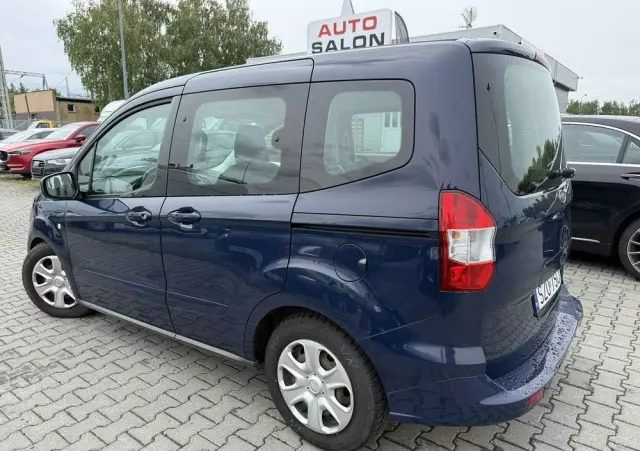 FORD Tourneo Courier 