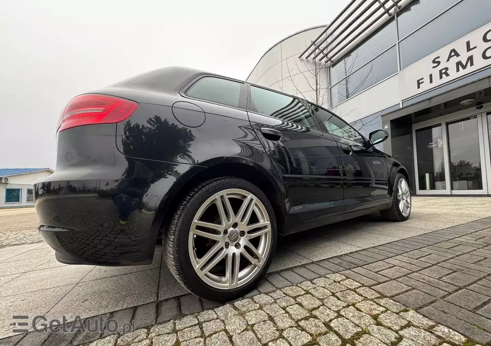 AUDI A3 2.0 TDI Sportback DPF S tronic Ambiente