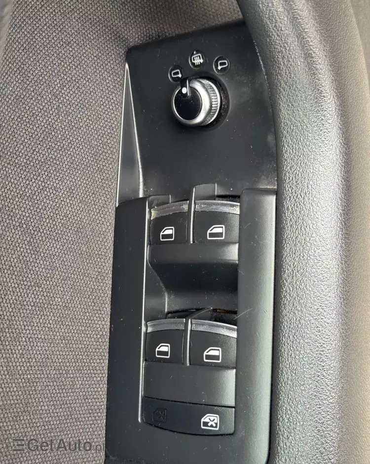 AUDI A3 2.0 TDI Sportback DPF S tronic Ambiente