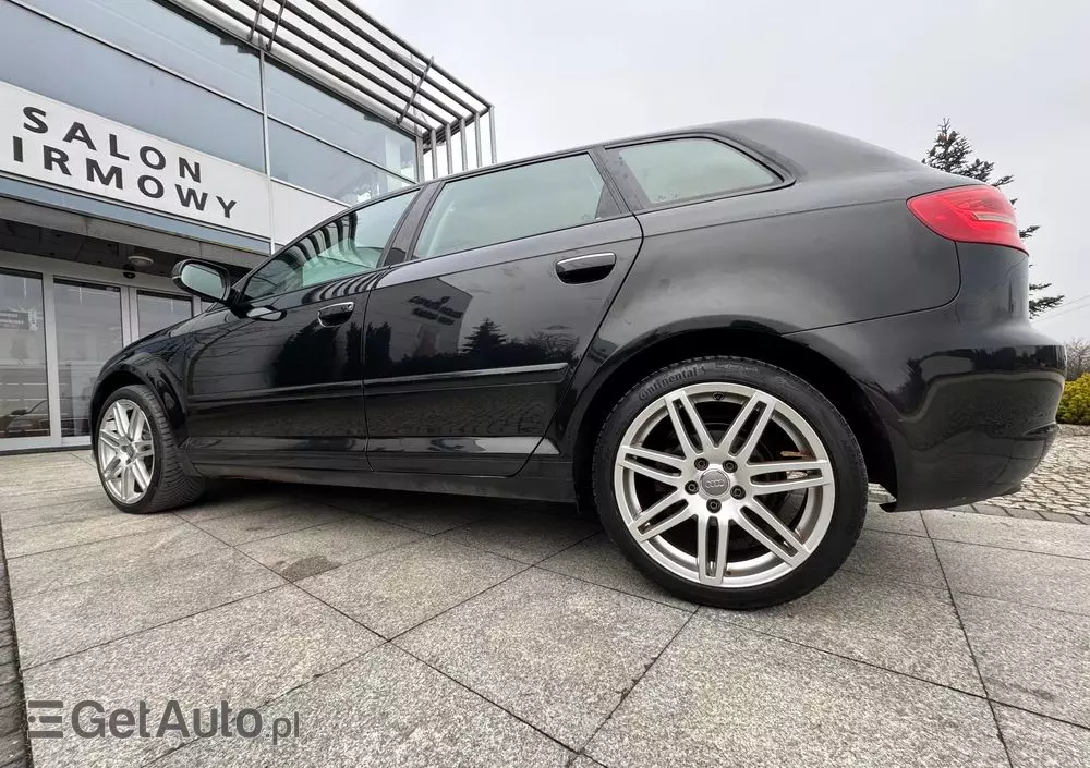 AUDI A3 2.0 TDI Sportback DPF S tronic Ambiente