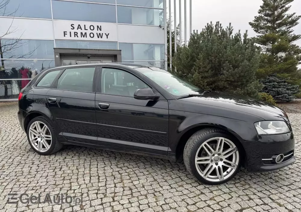 AUDI A3 2.0 TDI Sportback DPF S tronic Ambiente