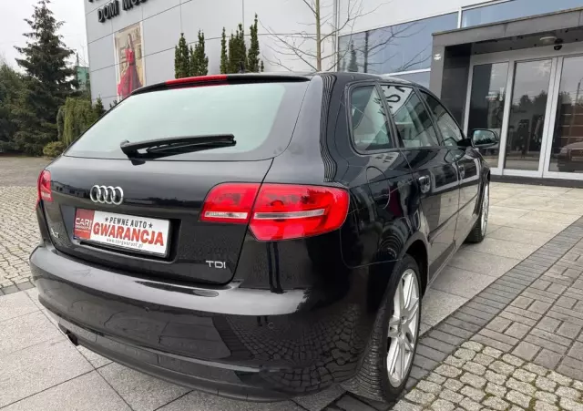 AUDI A3 2.0 TDI Sportback DPF S tronic Ambiente
