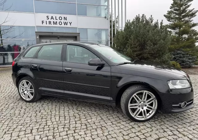 AUDI A3 2.0 TDI Sportback DPF S tronic Ambiente