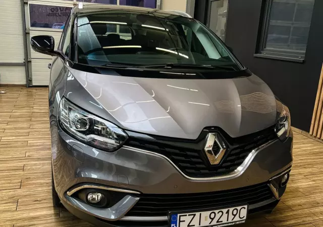 RENAULT Grand Scenic 