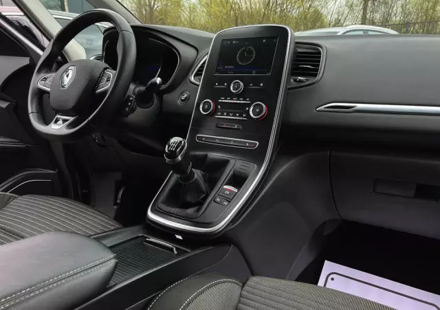 RENAULT Grand Scenic 