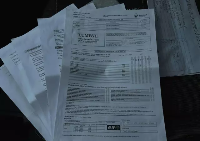 RENAULT Grand Scenic 