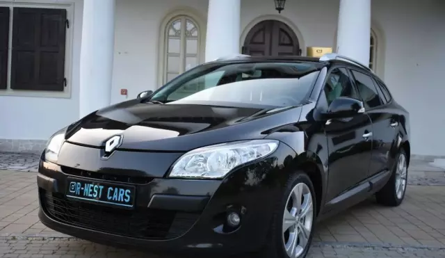 RENAULT Megane 