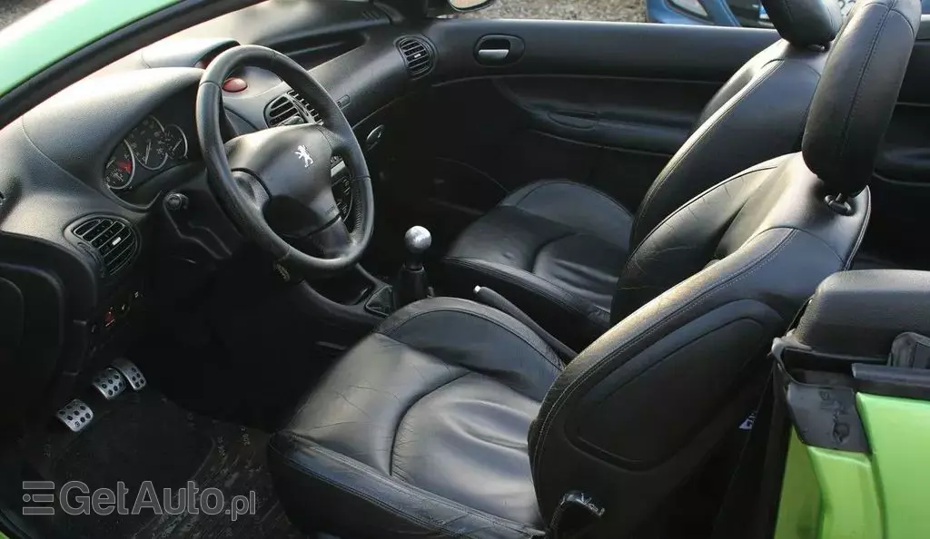 PEUGEOT 206 