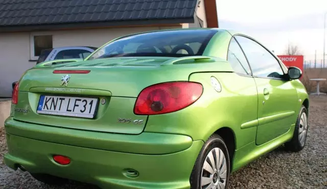 PEUGEOT 206 