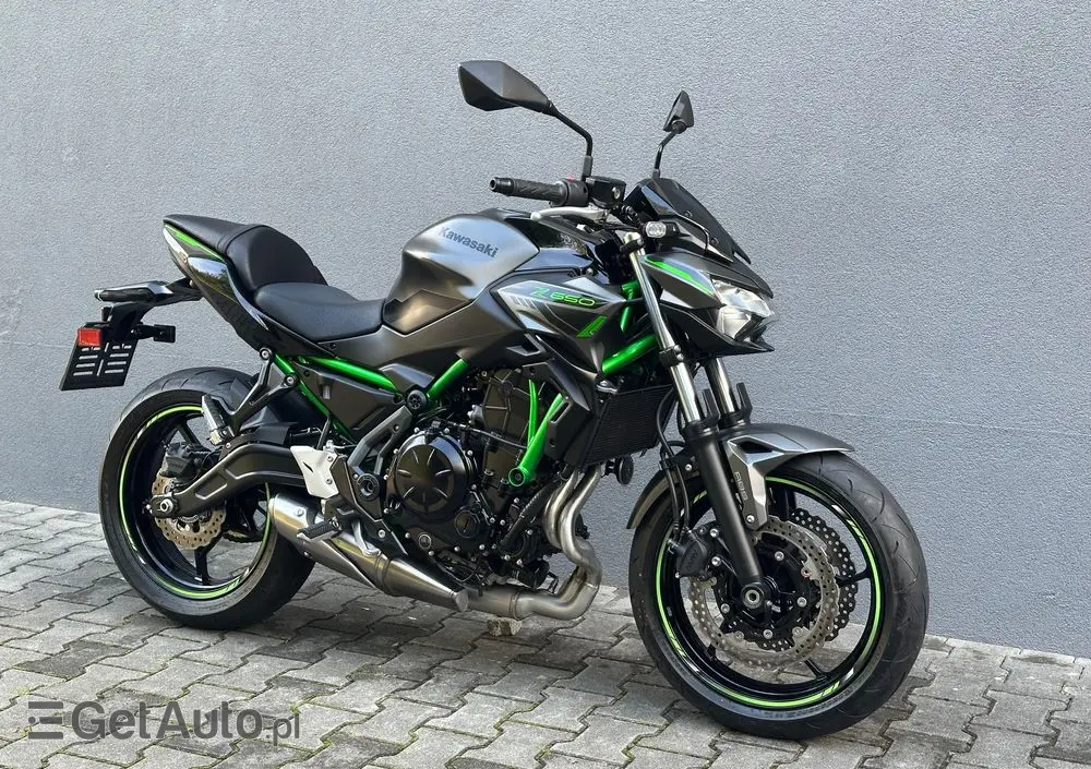 KAWASAKI Z 650 
