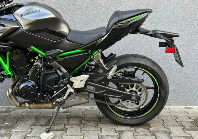 KAWASAKI Z 650 