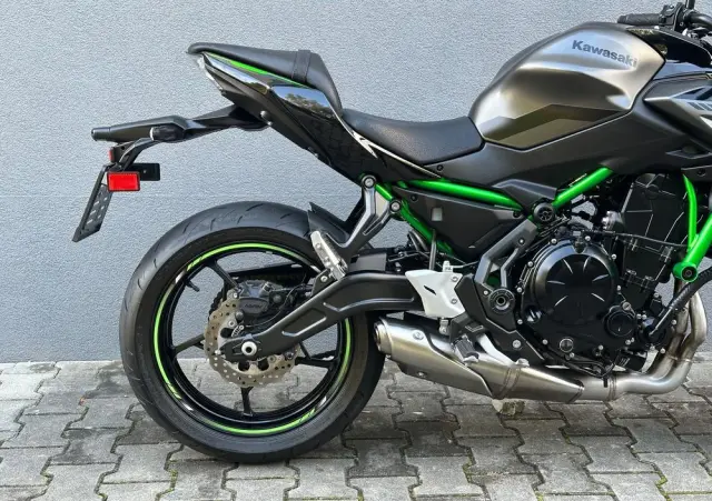 KAWASAKI Z 650 