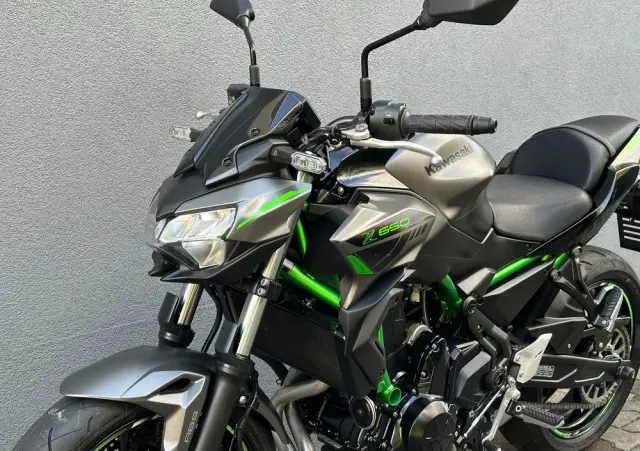 KAWASAKI Z 650 