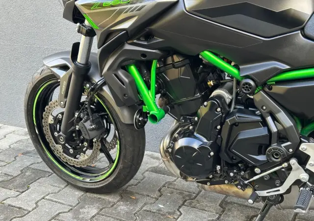 KAWASAKI Z 650 