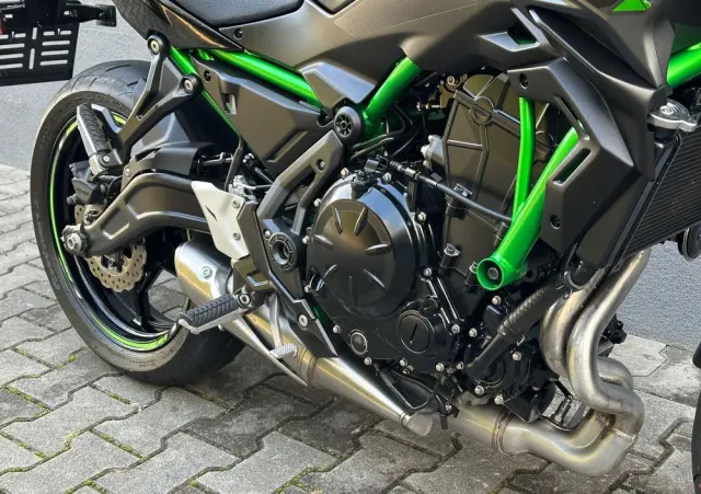 KAWASAKI Z 650 