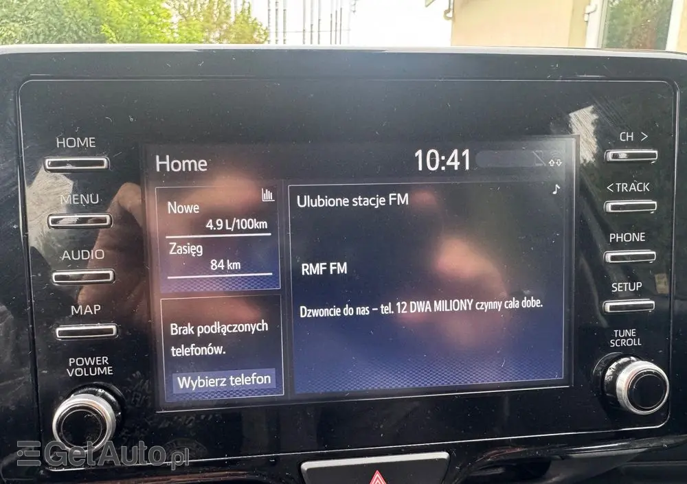 TOYOTA Yaris Ver-hybrid-1-5-comfort