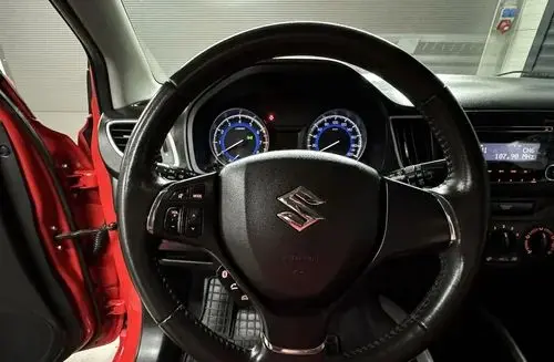 SUZUKI Baleno 