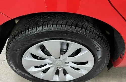 SUZUKI Baleno 