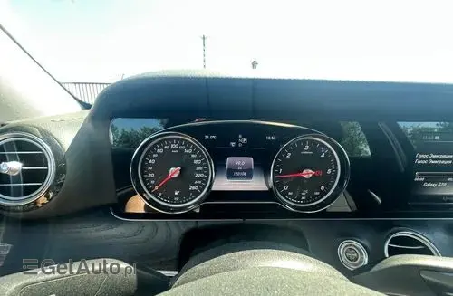 MERCEDES-BENZ Klasa E 