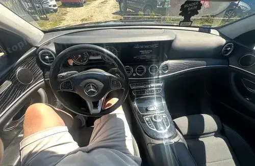 MERCEDES-BENZ Klasa E 