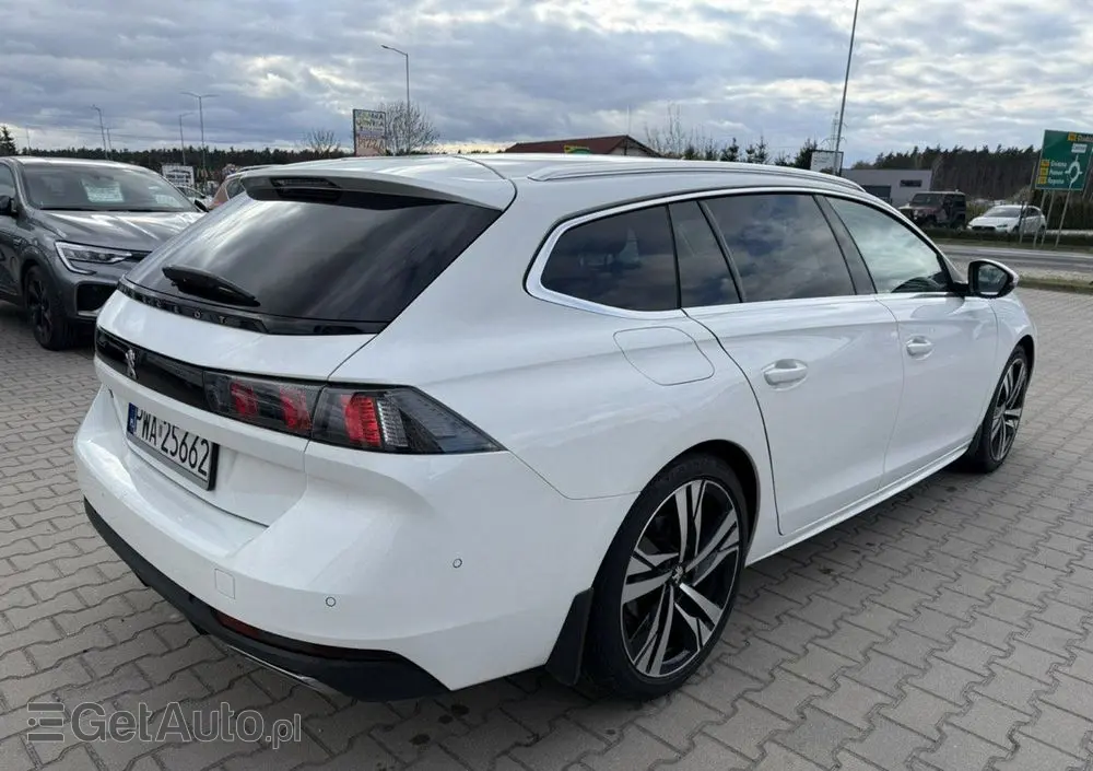 PEUGEOT 508 BlueHDi 130 EAT8 Allure Pack